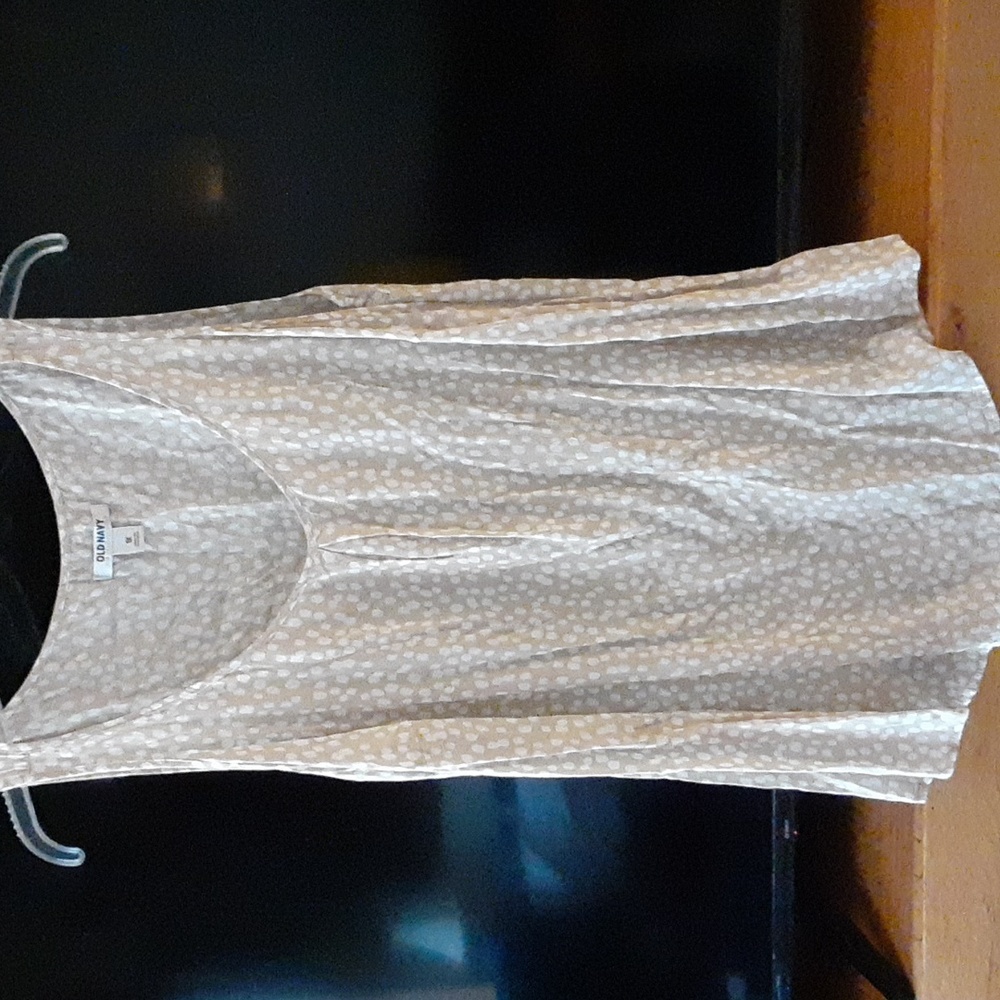 Old Navy flowy tank